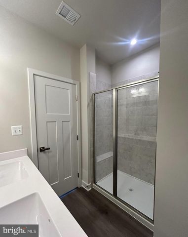 168 BETHLEHEM PL, Baltimore, MD 21225