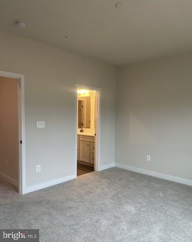 168 BETHLEHEM PL, Baltimore, MD 21225