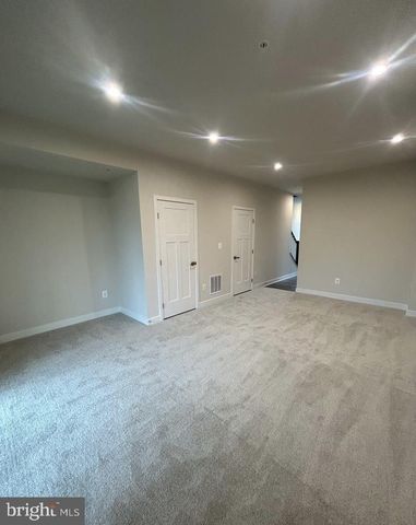 168 BETHLEHEM PL, Baltimore, MD 21225