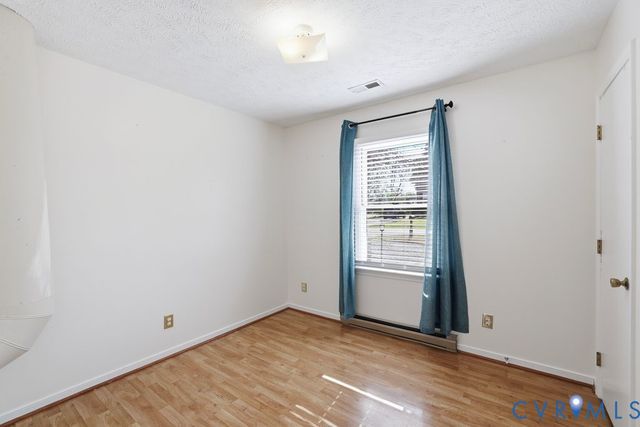 8505 Broadway Ave, Henrico, VA 23228