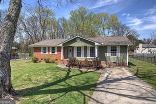 21 Fernwood Way NE, Rome, GA 30161
