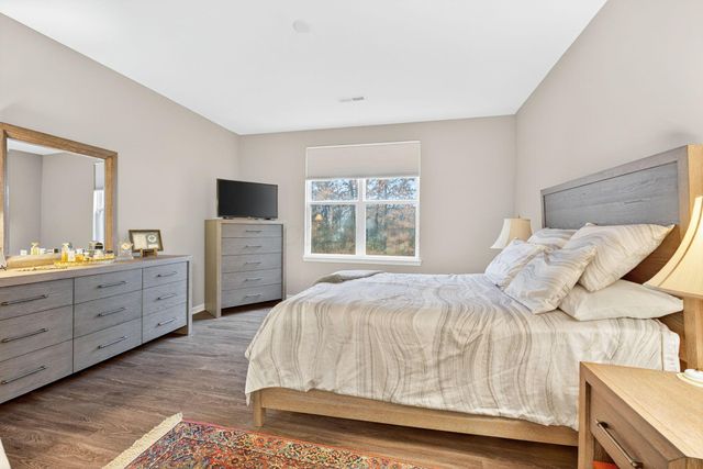 5735 Makers Mark Drive, 75, Westerville, OH 43081