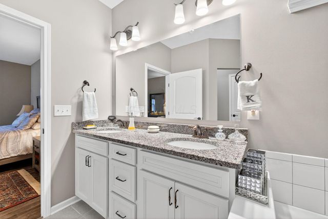 5735 Makers Mark Drive, 75, Westerville, OH 43081