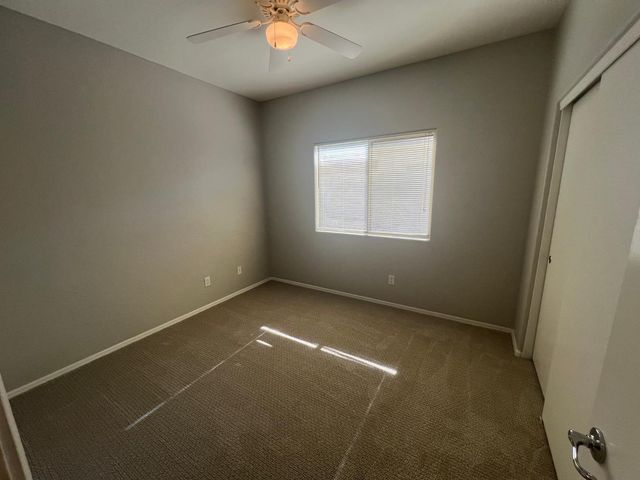 16829 W Cottonwood Street, Surprise, AZ 85388