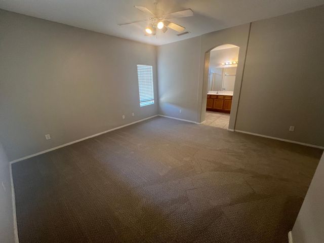 16829 W Cottonwood Street, Surprise, AZ 85388