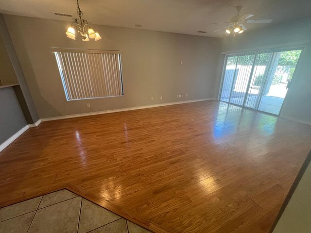 16829 W Cottonwood Street, Surprise, AZ 85388