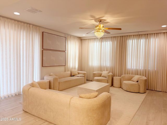 12856 W FLYNN Court, Glendale, AZ 85307