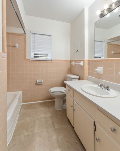 11038 Wyatt, Dallas, TX 75218