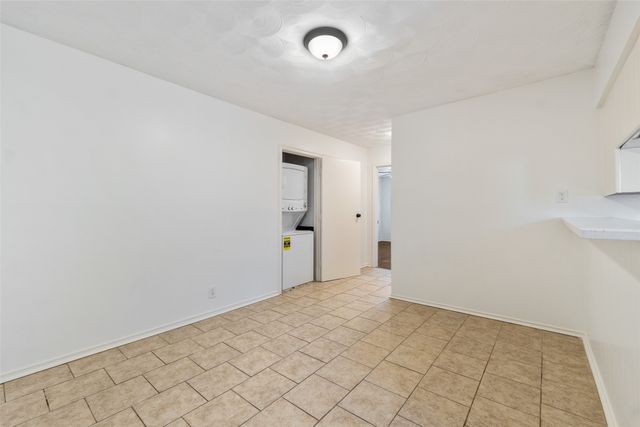 11038 Wyatt, Dallas, TX 75218