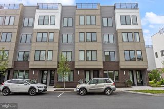 2150 NORTHBANK PL #143, Philadelphia, PA 19125