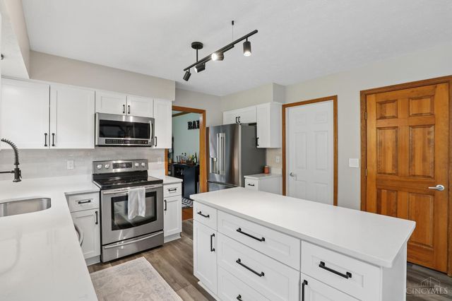 6594 Countryside Trail, Liberty Twp, OH 45044
