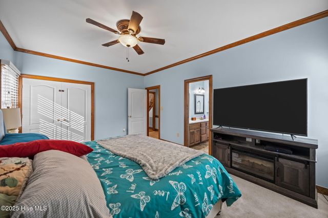 2111 Hunt Hill Place, Kinston, NC 28504