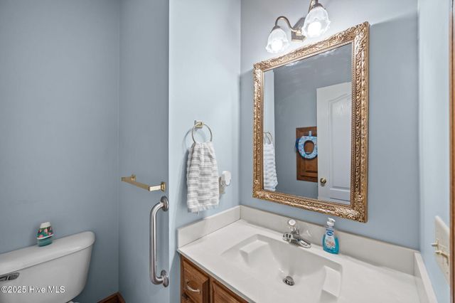 2111 Hunt Hill Place, Kinston, NC 28504