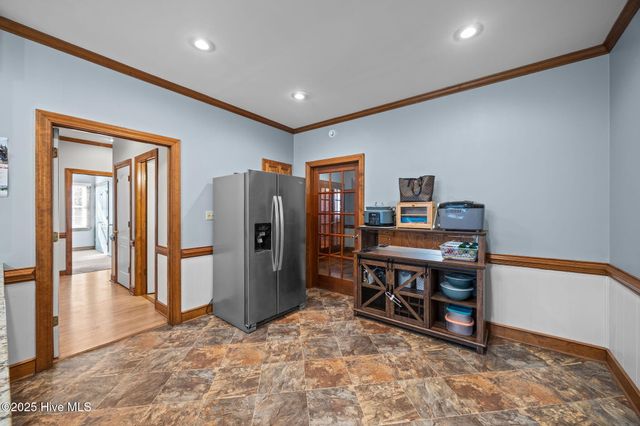 2111 Hunt Hill Place, Kinston, NC 28504