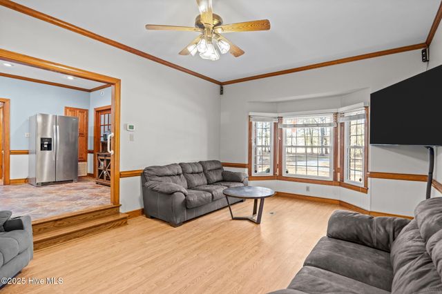 2111 Hunt Hill Place, Kinston, NC 28504