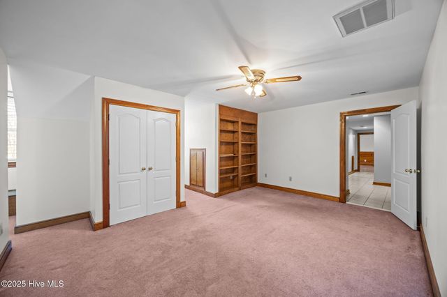 2111 Hunt Hill Place, Kinston, NC 28504