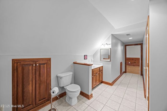 2111 Hunt Hill Place, Kinston, NC 28504