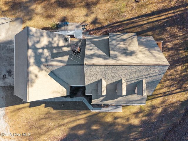 2111 Hunt Hill Place, Kinston, NC 28504