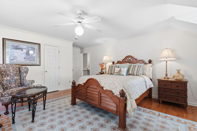 536 E LEXINGTON PARK CIR, Memphis, TN 38120