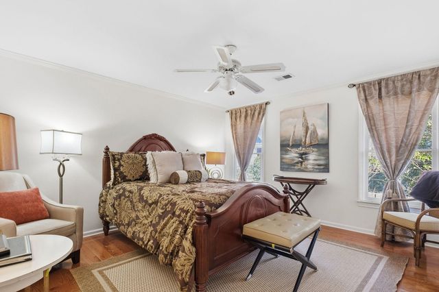 536 E LEXINGTON PARK CIR, Memphis, TN 38120