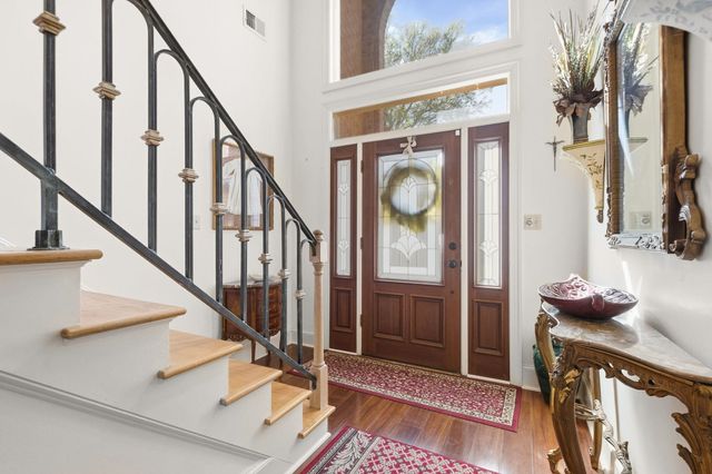 536 E LEXINGTON PARK CIR, Memphis, TN 38120