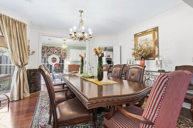 536 E LEXINGTON PARK CIR, Memphis, TN 38120