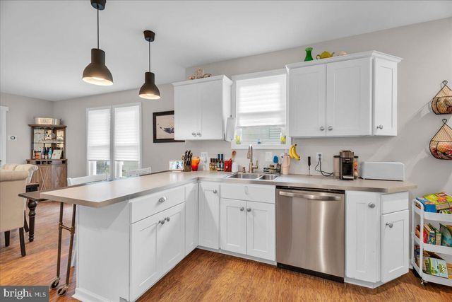 255 WOODLAWN TER, Collingswood, NJ 08108