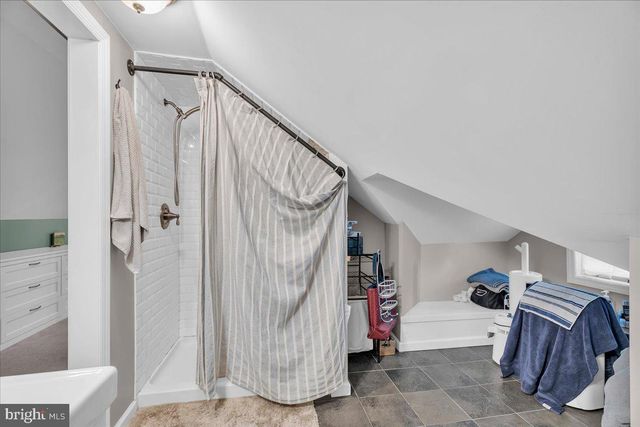 255 WOODLAWN TER, Collingswood, NJ 08108
