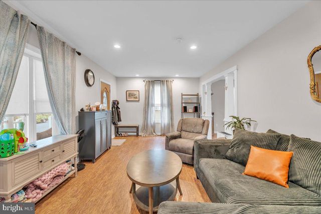 255 WOODLAWN TER, Collingswood, NJ 08108