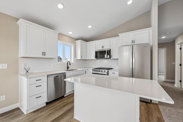 4678 89th Street NE, Monticello, MN 55362