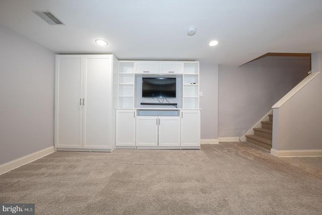 2406 CATHARINE ST, Philadelphia, PA 19146