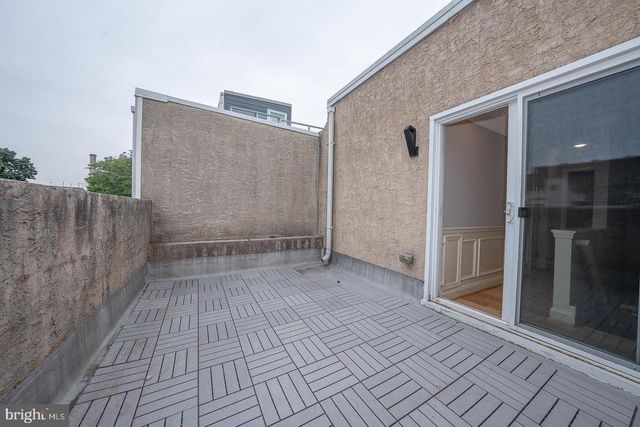 2406 CATHARINE ST, Philadelphia, PA 19146