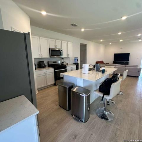 153 Lake Sweetwater Ln, Buda, TX 78610