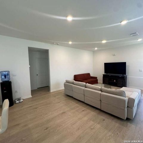 153 Lake Sweetwater Ln, Buda, TX 78610