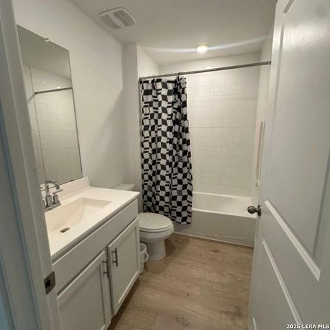153 Lake Sweetwater Ln, Buda, TX 78610