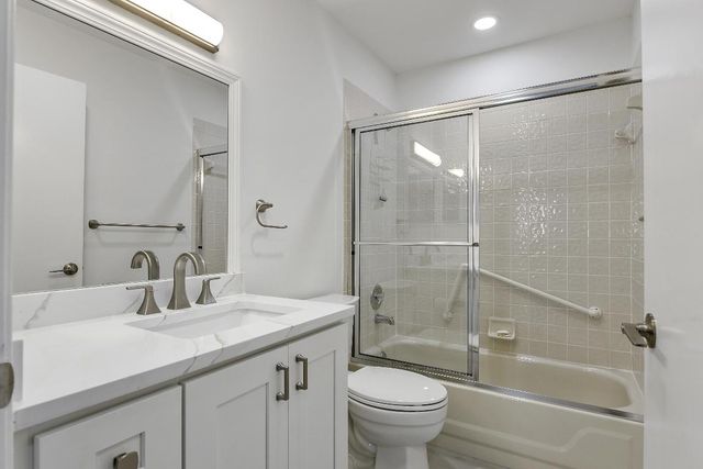 15342 Lakes Of Delray Boulevard 98, Delray Beach, FL 33484