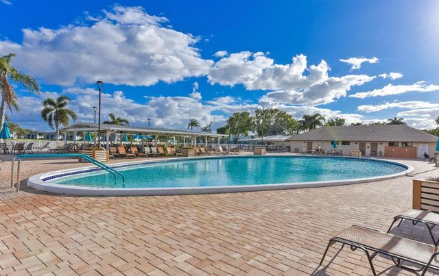 15342 Lakes Of Delray Boulevard 98, Delray Beach, FL 33484