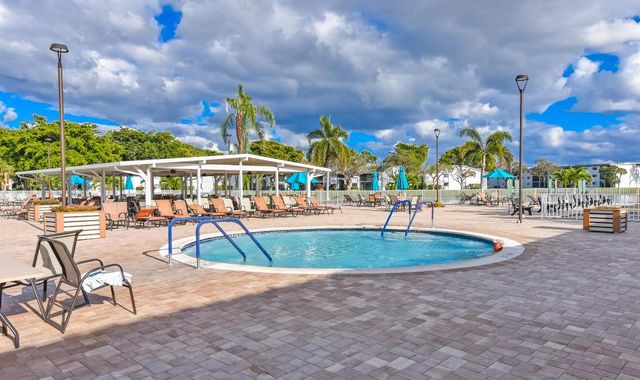 15342 Lakes Of Delray Boulevard 98, Delray Beach, FL 33484