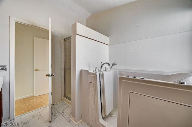 6055 Belladonna Circle, Las Vegas, NV 89142