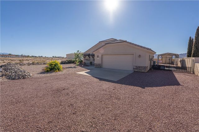 10033 N Concho Drive, Kingman, AZ 86401