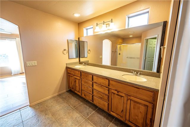 10033 N Concho Drive, Kingman, AZ 86401