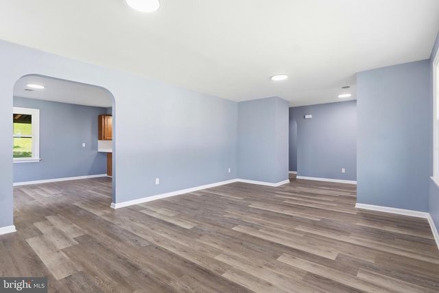 520 WOODLAND VIEW DR, York, PA 17406