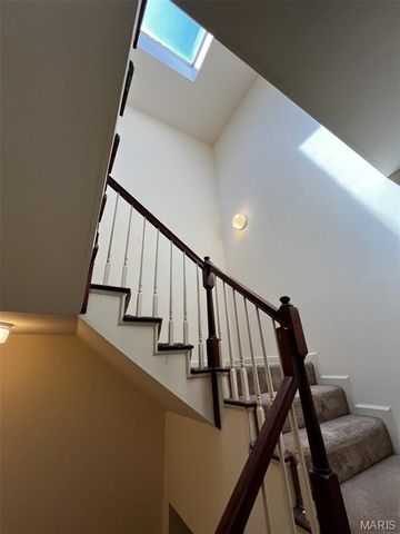 2005 Menard Street, St Louis, MO 63104