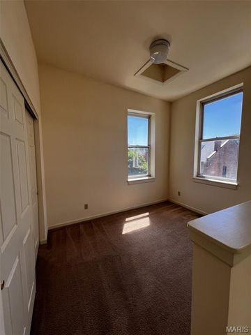 2005 Menard Street, St Louis, MO 63104