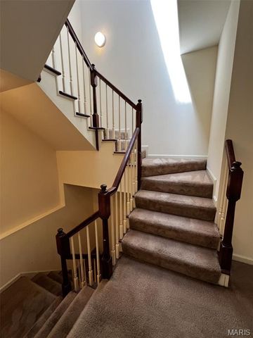 2005 Menard Street, St Louis, MO 63104