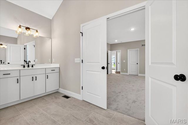 6843 Preservation Parkway, Affton, MO 63123