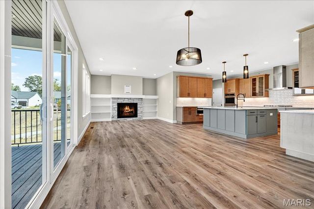 6843 Preservation Parkway, Affton, MO 63123