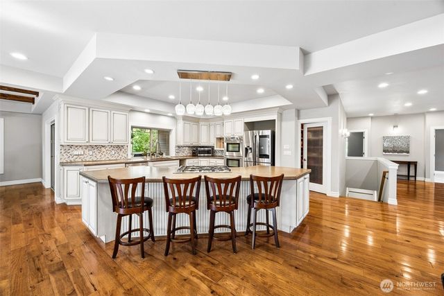 3202 170th Avenue E, Lake Tapps, WA 98391