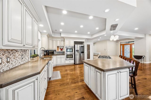 3202 170th Avenue E, Lake Tapps, WA 98391