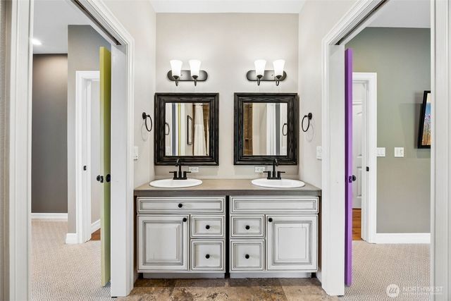 3202 170th Avenue E, Lake Tapps, WA 98391